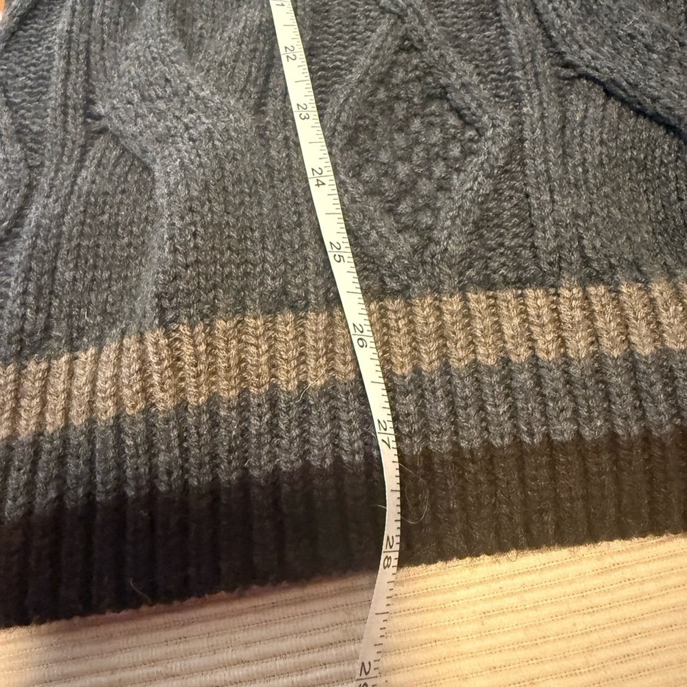 Daniel Cremieux Gray V-Neck Sweater XL - Picture 4 of 8
